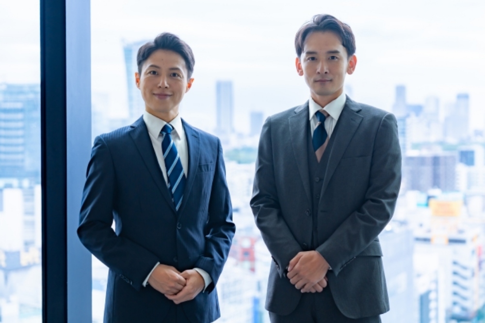 2人の男性社員
